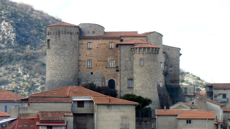 castello roccadaspide